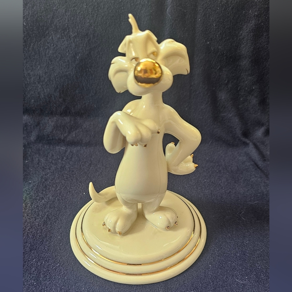 Retired Discontinued Sylvester Lenox